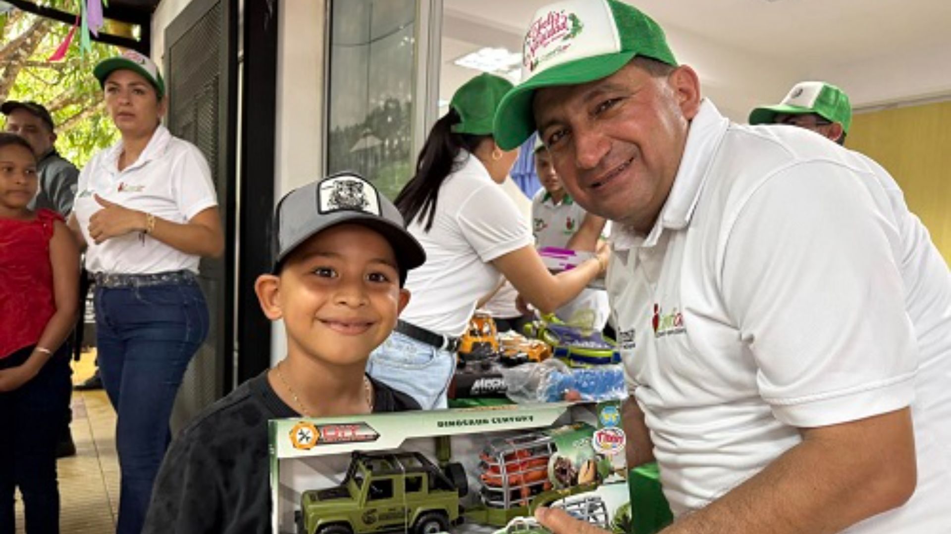 Día navideño Comfiar