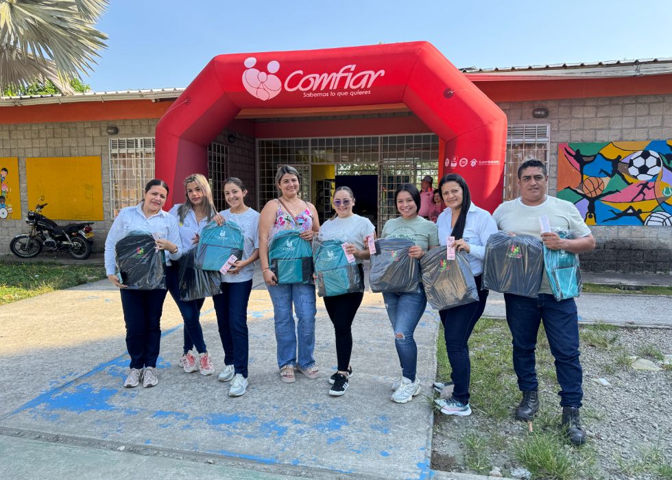 Entrega Kits Escolares 2025